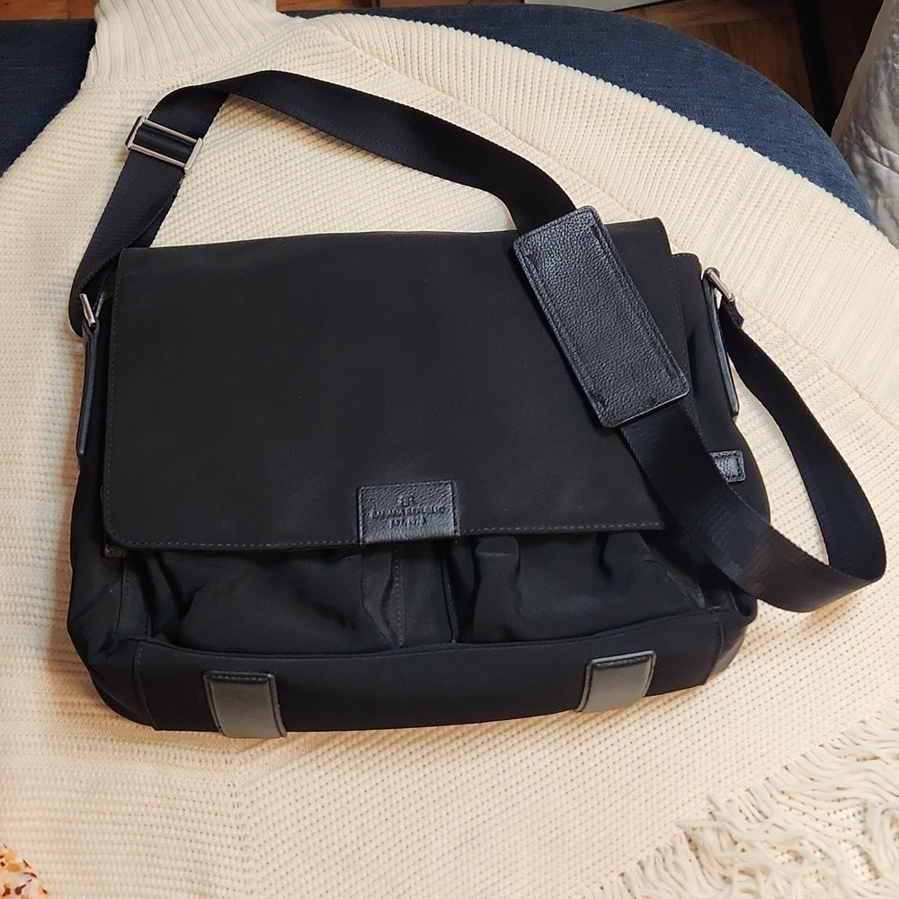 Banana Republic black canvas messenger laptop bag